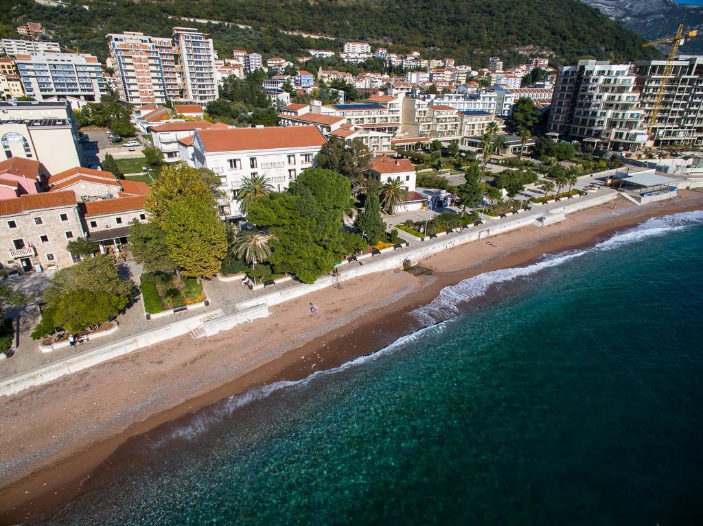 De Lux Apartments Petrovac المظهر الخارجي الصورة
