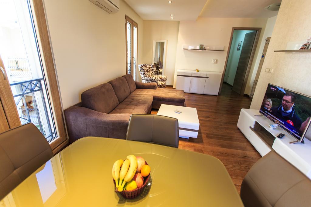 De Lux Apartments Petrovac المظهر الخارجي الصورة
