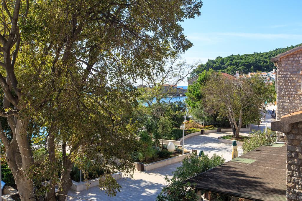 De Lux Apartments Petrovac المظهر الخارجي الصورة