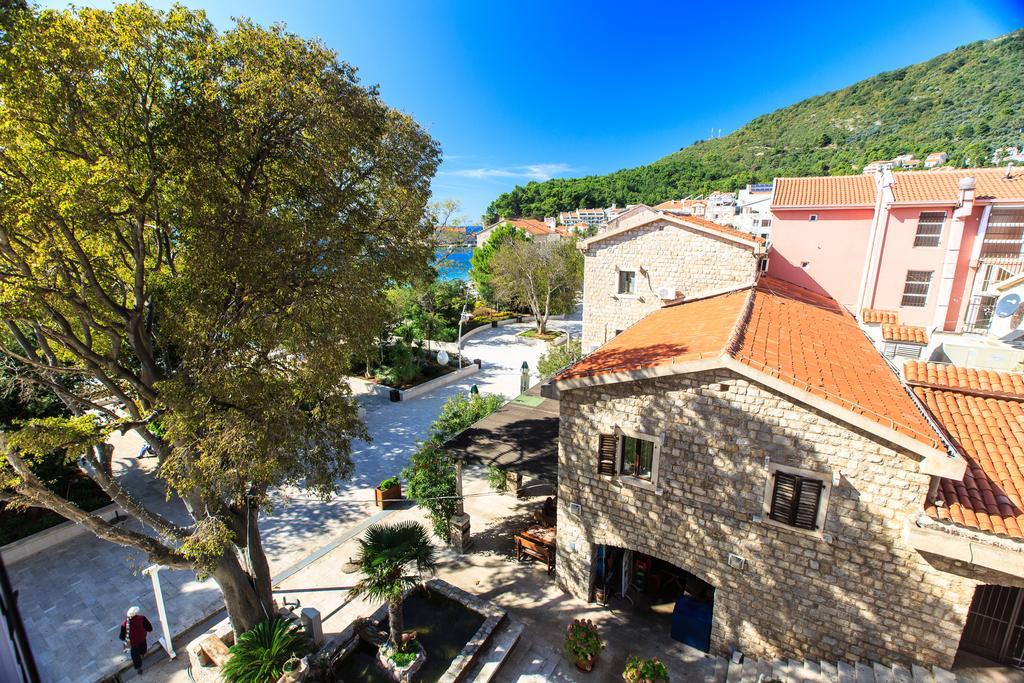 De Lux Apartments Petrovac المظهر الخارجي الصورة