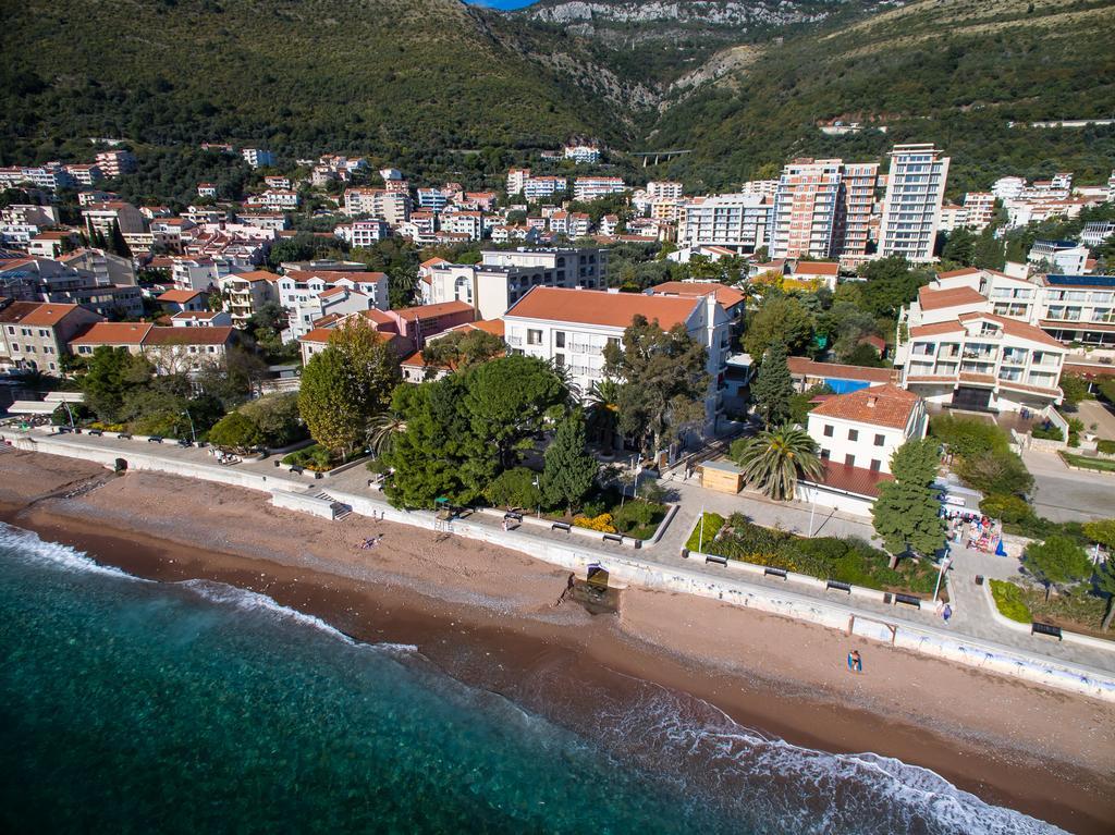 De Lux Apartments Petrovac المظهر الخارجي الصورة