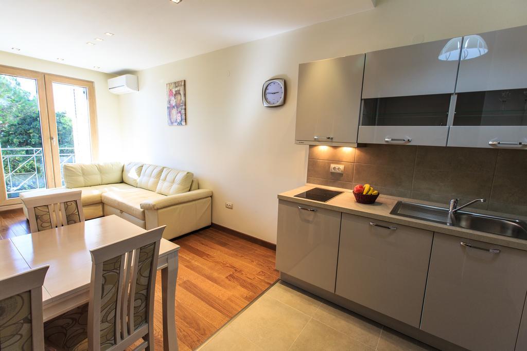 De Lux Apartments Petrovac المظهر الخارجي الصورة